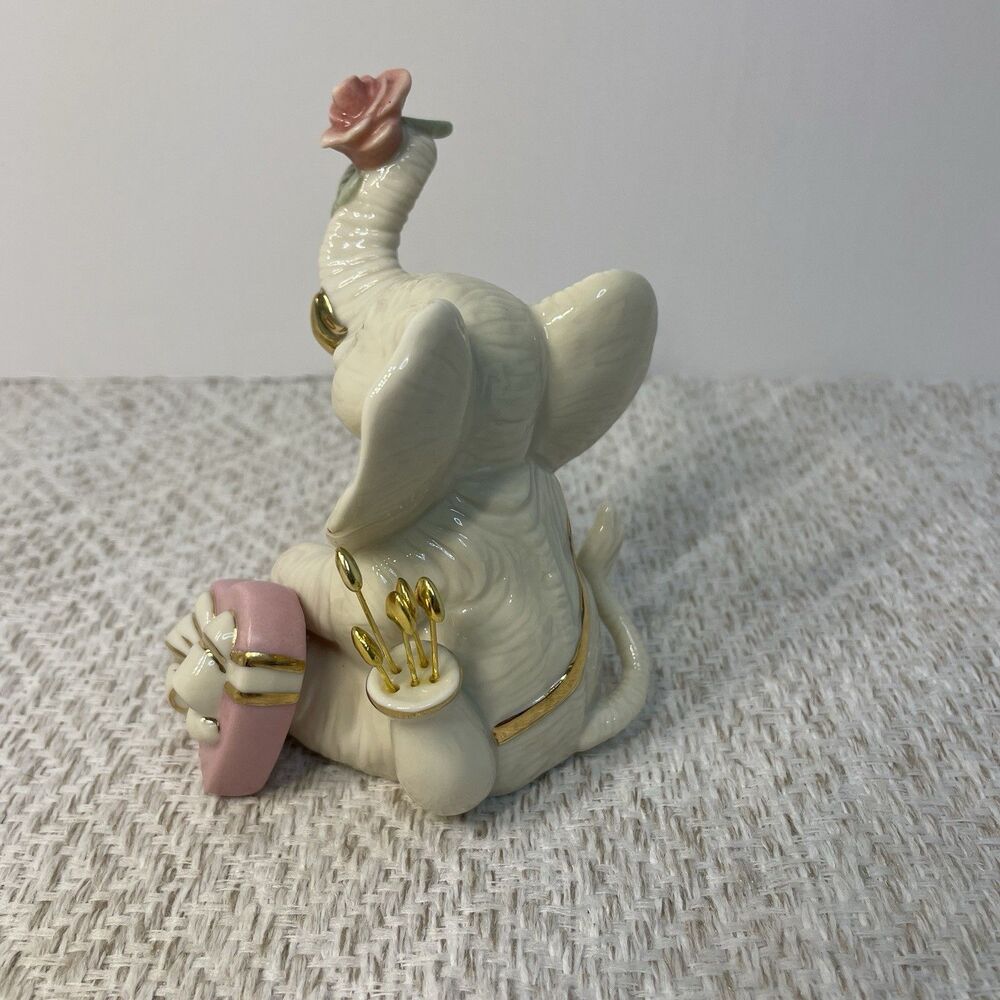 Lenox Tons of Love Valentines Day Holiday Elephants Collection Figurine Box COA - Picture 5 of 11